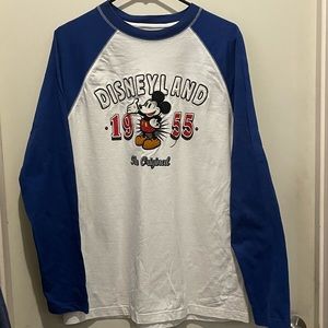 Women’s Disneyland baseball shirt
